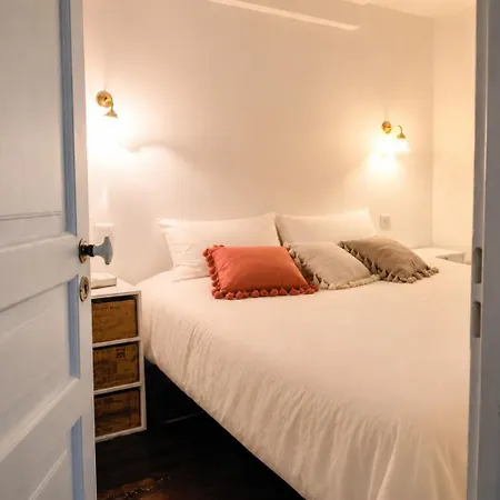 شقة Elegant & Quiet Canal Saint-martin Retreat باريس